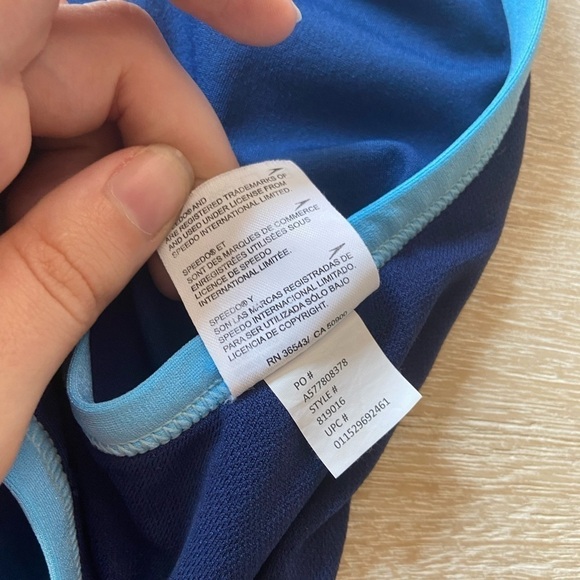 Speedo Endurance Navy Light Blue Performance One Piece Swimsuit Beach Diving - Picture 11 of 11